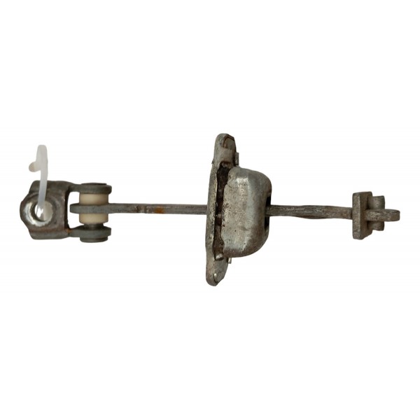 Limitador Porta Traseira Direita Chevrolet Zafira 2002 2003