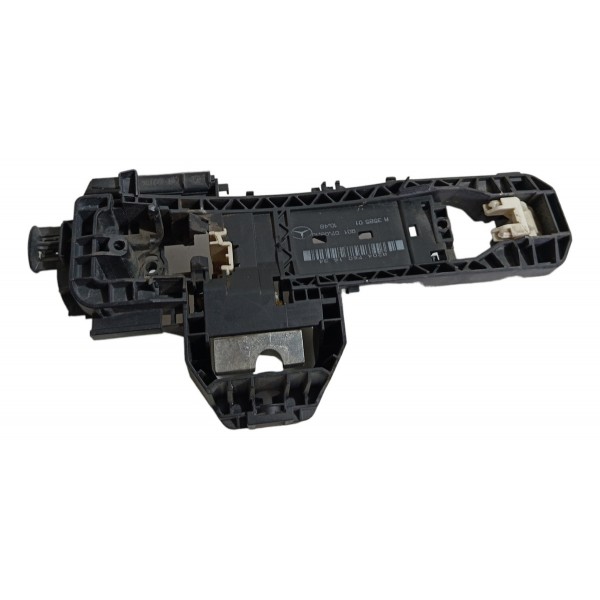 Suporte Maçaneta Externa Traseira Dir Mercedes-benz C180 Traseira