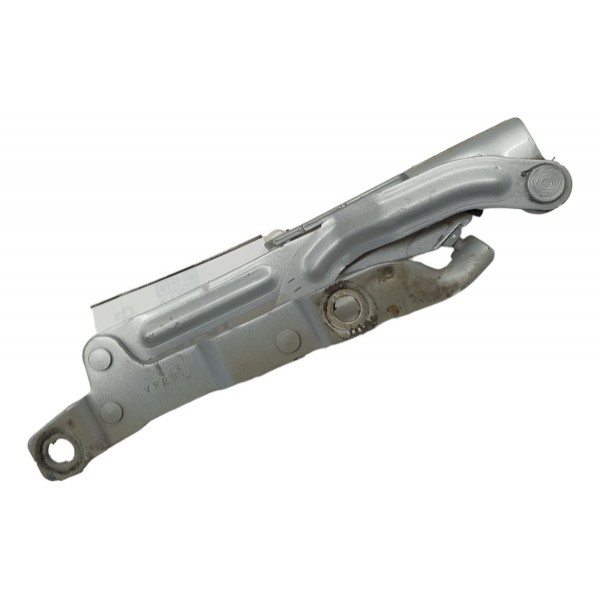 Braço Dobradiça Tampa Traseira Direita Nissan Sentra 2012