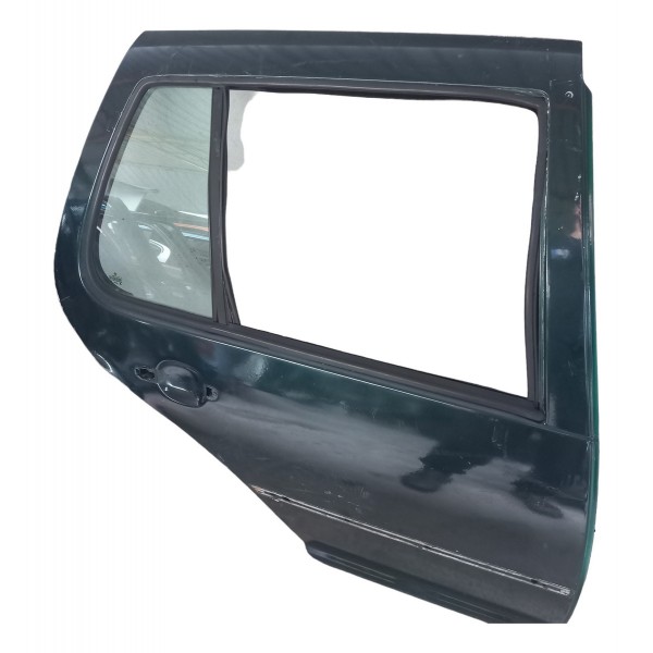 Porta Traseira Direita Volkswagen Golf 2000 Detalhes