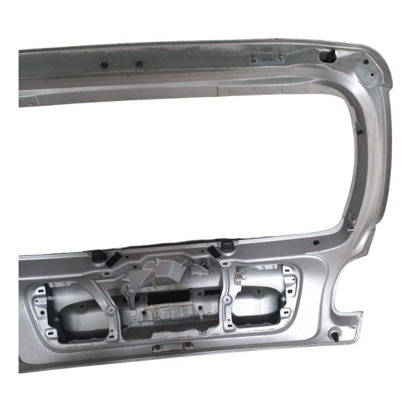 Tampa Traseira Porta Malas Peugeot 206 Detalhes
