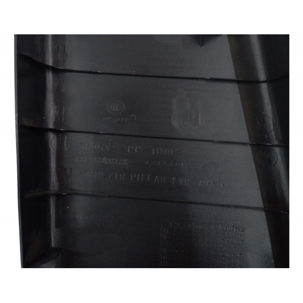 Acabamento Coluna Central Direito Mitsubishi Asx 2011 2012