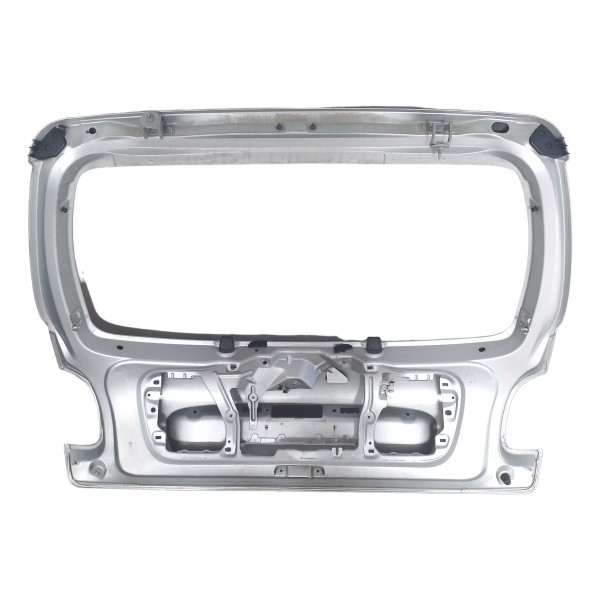 Tampa Traseira Peugeot 206 Detalhes