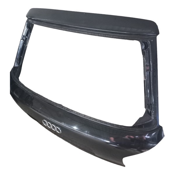 Tampa Traseira Audi A3 2003 Detalhes