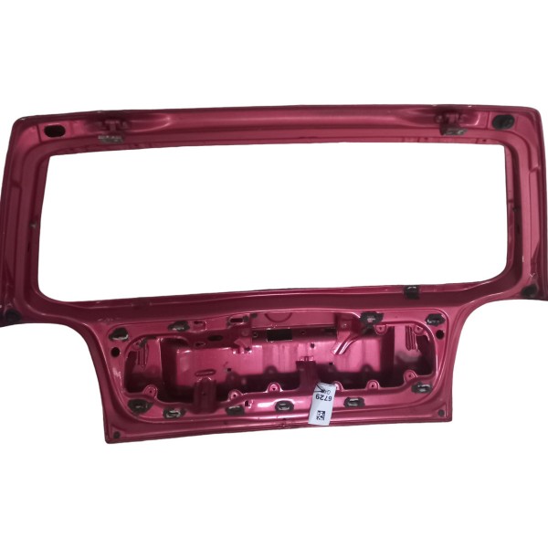 Tampa Traseira Volkswagen Golf  1995 Detalhes