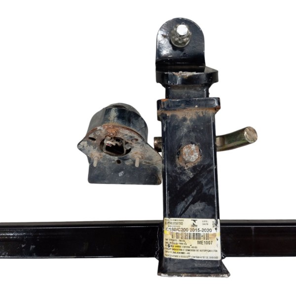 Engate Reboque Traseiro Mercedes Benz C180 2013 2014 2015 16