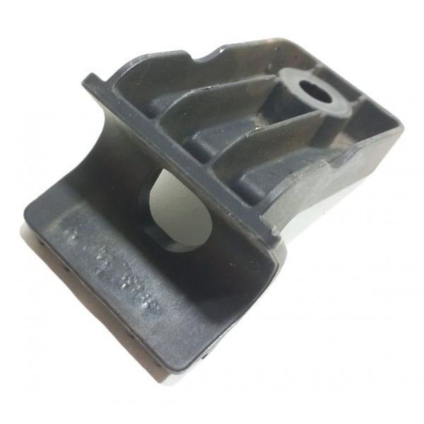 Suporte Superior Radiador Chevrolet Onix 2018