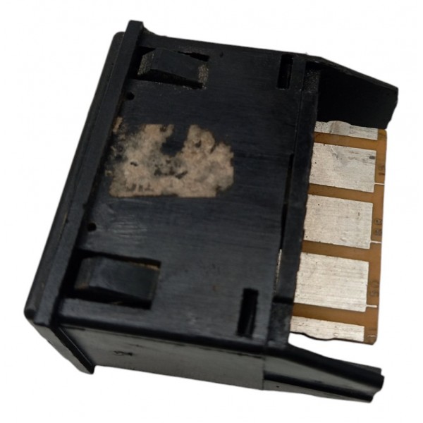 Botão Pisca Alerta Freio Mão Volkswagen Santana 1993 1994 95 Preto