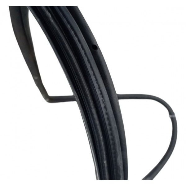 Borracha Vedaçao Porta Dianteira Peugeot 2008 1.6 2016 2017