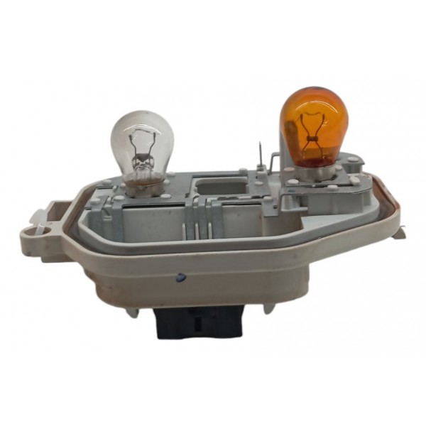 Circuito Lanterna Tampa Traseira Direita Peugeot 2008 2016