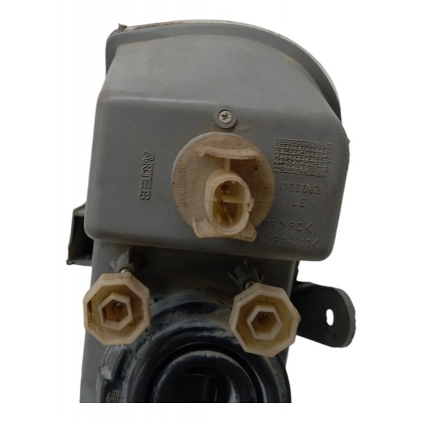 Farol Esquerdo Chevrolet Celta 1.0 2002 2003 2004 2005 2006 Esquerdo