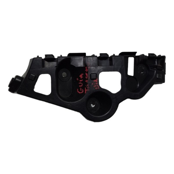 Guia Parachoque Traseiro Direito Renault Sandero 2016