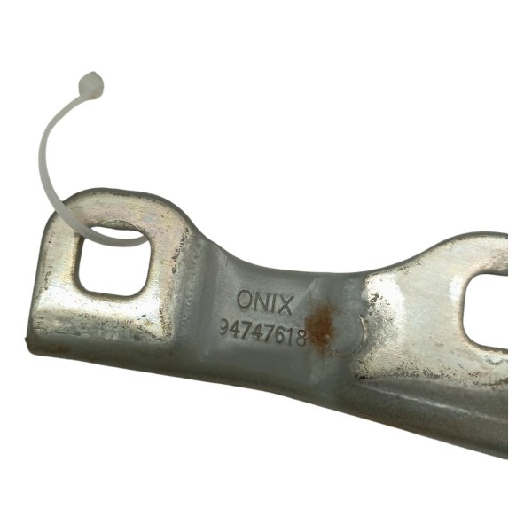 Braço Dobradiça Capo Esquerdo Gm Onix 2013 2014 2015 2016 17