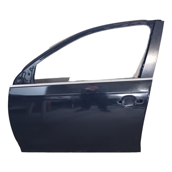 Porta Dianteira Esquerda Volkswagen Jetta 2009 Detalhes  - Dianteira - Esquerdo - Preto