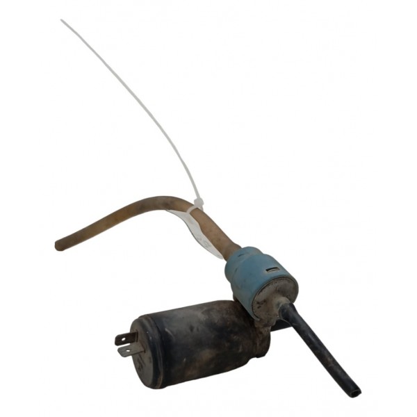 Motor Reservatorio Agua Parabrisa Gm Corsa Celta 1.0 2004 05