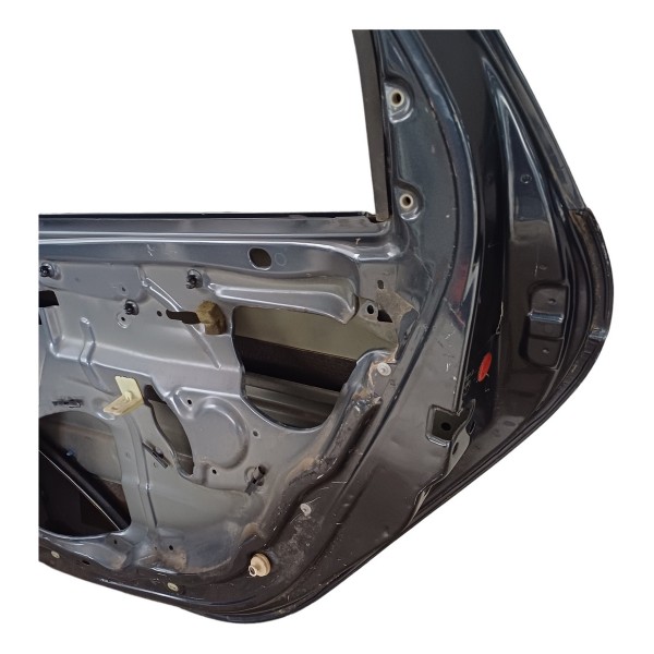 Porta Traseira Direita Renault Scenic 2002 Detalhes Traseira Direito Cinza
