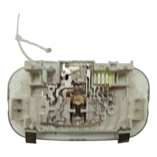 Luz Salão Cortecia Traseira Peugeot 307 2005 06 07 08 09