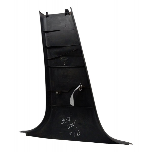 Moldura Acabamento Inferior Direito Peugeot 307 Sw 2005 06