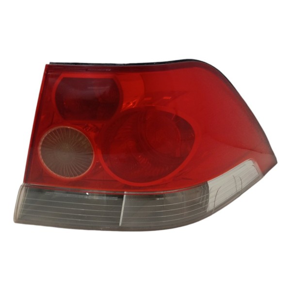 Lanterna Direita Chevrolet Vectra Sedan 2005 2006 07 Detalhe Direito Vermelho