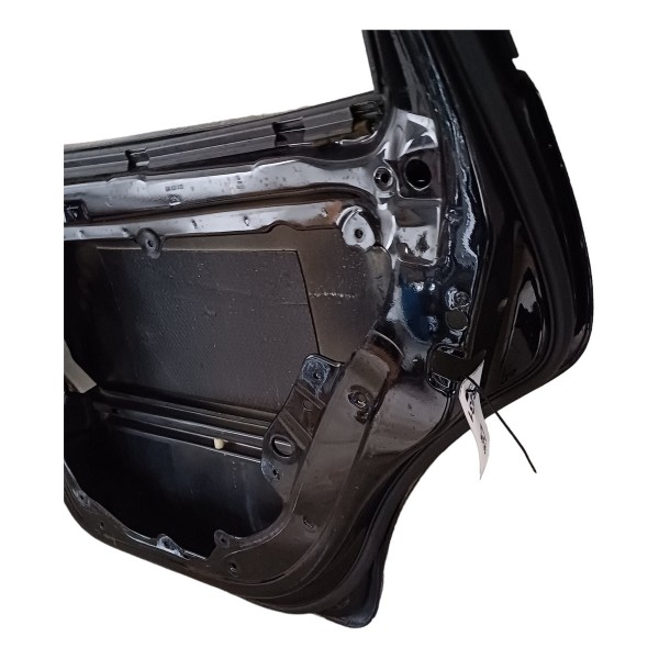 Porta Traseira Direita Volkswagen Polo 2010 - Traseira - Direita - Preto