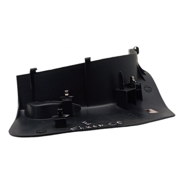 Acabamento Soleira Dianteira Esquerda Renault Fluence 2011 Preto