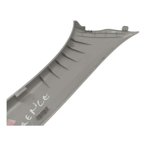 Moldura Coluna Parabrisa Esquerda Renault Fluence 2010 2011