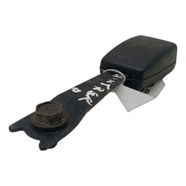 Engate Cinto Dianteiro Direito Mitsubishi Airtrek 2006 2007