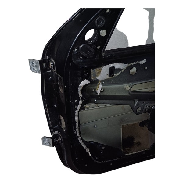 Porta Dianteira Direita Peugeot 206 2004 Detalhes