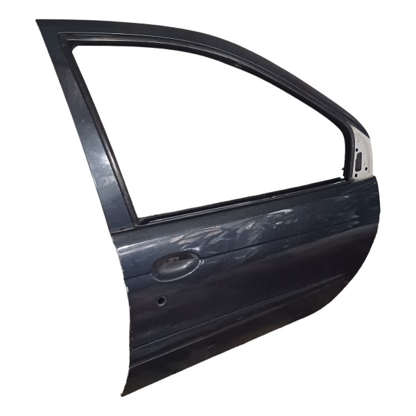 Porta Dianteira Direita Renault Scenic 2003 Detalhes