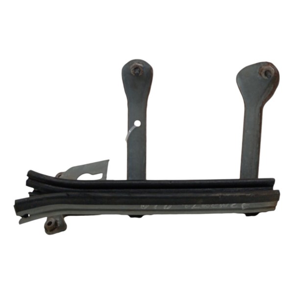 Guia Canaleta Vidro Dianteiro Direito Renault Fluence 2011