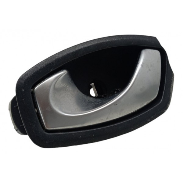 Maçaneta Interna Dianteira Esq. Renault Fluence 2011 Detalhe Preto Dianteira