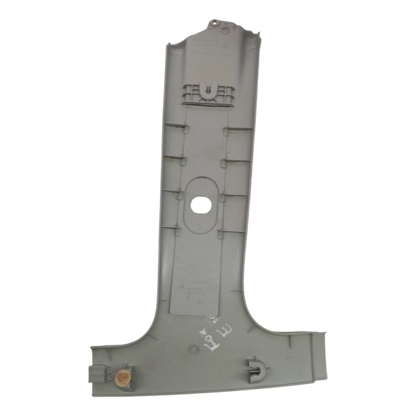 Acabamento Coluna Central Esquerdo Volkswagen Fox 2011 2012