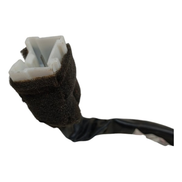 Botão Vidro Elétrico Traseiro Direito Mitsubishi Airtrek 06