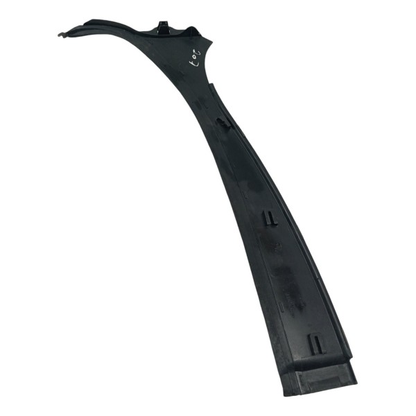 Moldura Grade Churrasqueira Lado Direito Peugeot 207 Preto Fosco