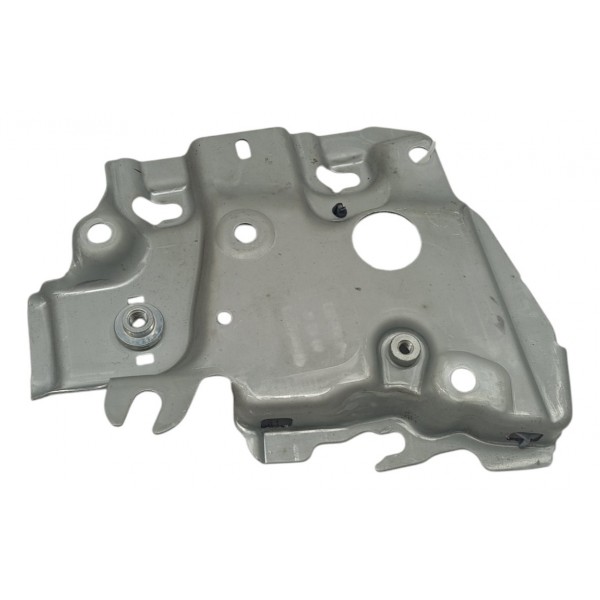 Suporte Porta Malas Esquerdo Mercedes Benz B180 B200 2009 10