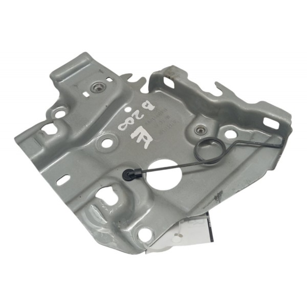 Suporte Porta Malas Esquerdo Mercedes Benz B180 B200 2009 10