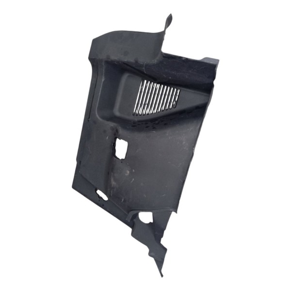 Acabamento Lateral Porta Malas Direito Nissan Livina 2011 12