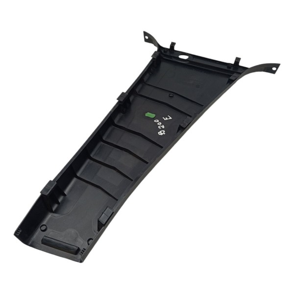 Acabamento Coluna Central Esquerda Mercedes B200 2009 2010