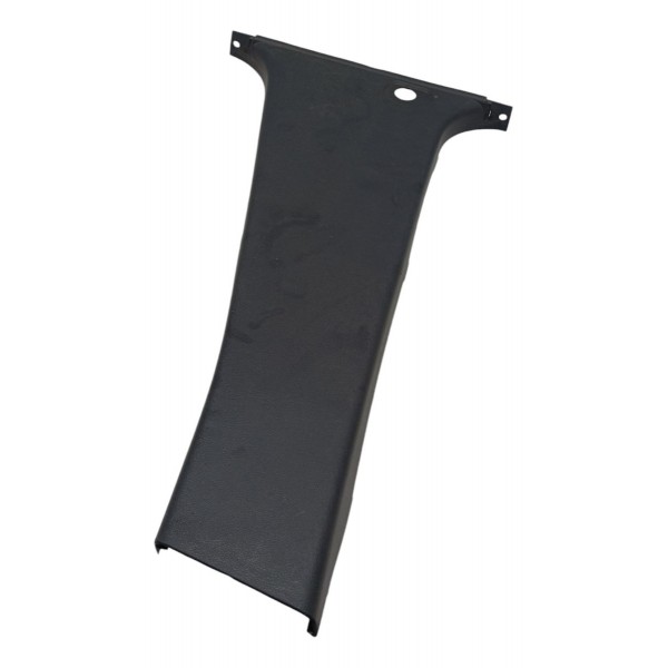 Acabamento Coluna Central Esquerda Mercedes B200 2009 2010