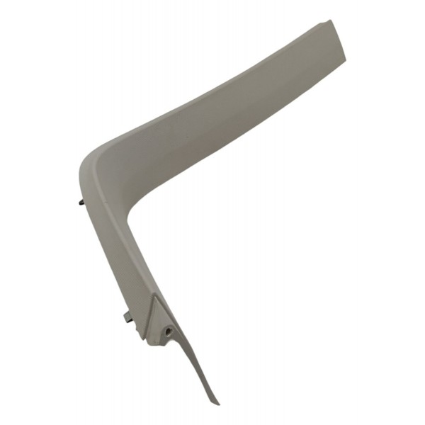 Acabamento Tampa Traseira Direita Mercedes B180 B200 2009