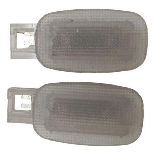 Par Luz Cortesia Mercedes Benz Classe B200 B180 2008 2009 10