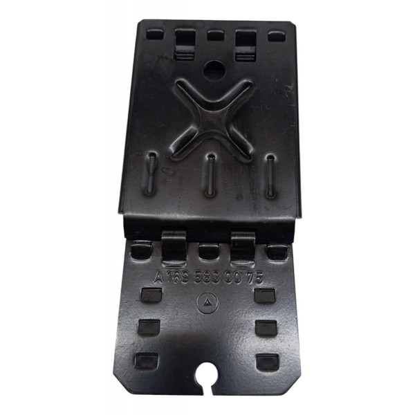 Suporte Calço Roda Mercedes B180 B200 2008 2009 2010 2011