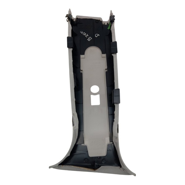 Acabamento Coluna Central Direito Mercedes B200 B180 2009 10