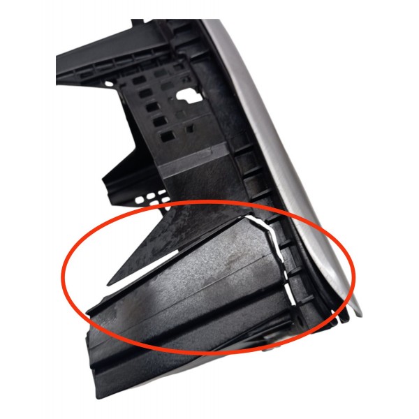 Moldura Painel Central Radio Mercedes Benz B200 2009 Detalhe