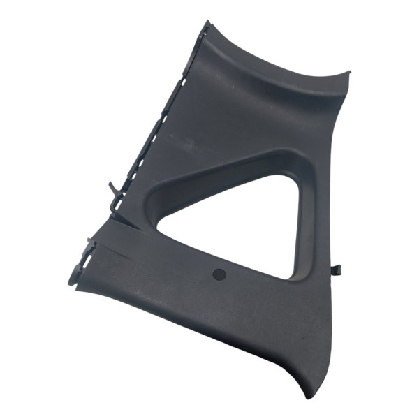 Acabamento Coluna Traseira Esquerda Nissan Livina 2011 2012