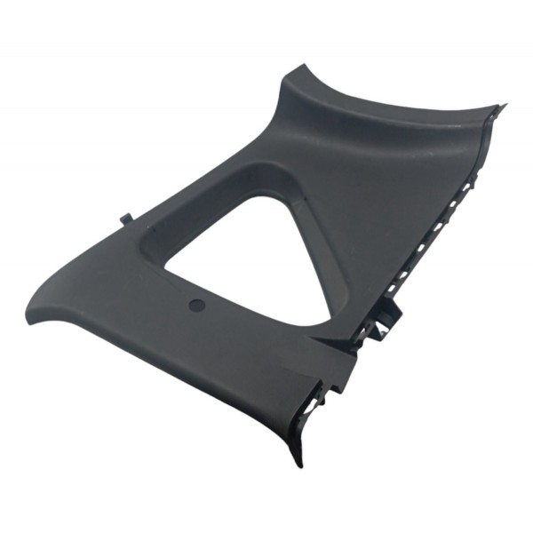 Acabamento Coluna Traseira Direita Nissan Livina 2011 2012