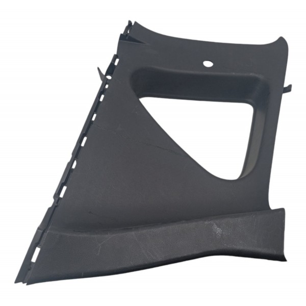 Acabamento Coluna Traseira Direita Nissan Livina 2011 2012