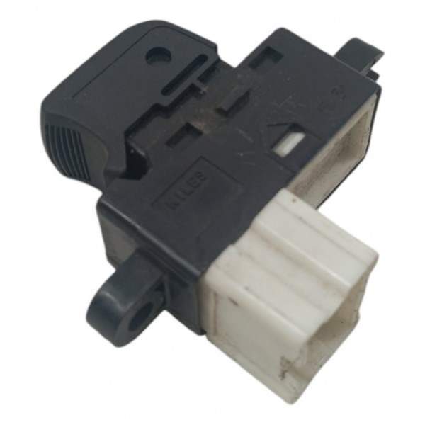 Botão Vidro Elétrico Dianteiro Direito Nissan Livina 2011 12