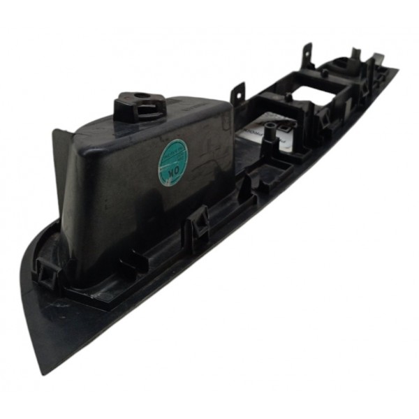 Moldura Botão Vidro Dianteiro Esquerdo Nissan Livina 2012 13