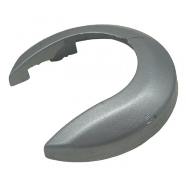 Acabamento Aro Maçaneta Interna Nissan Livina 2010 2011 2012 - Prateado - Dianteira